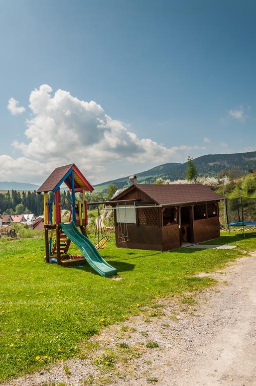 Apartmán Dom Na Okraji Obce - Privat Siskovci Habovka Exteriér fotografie